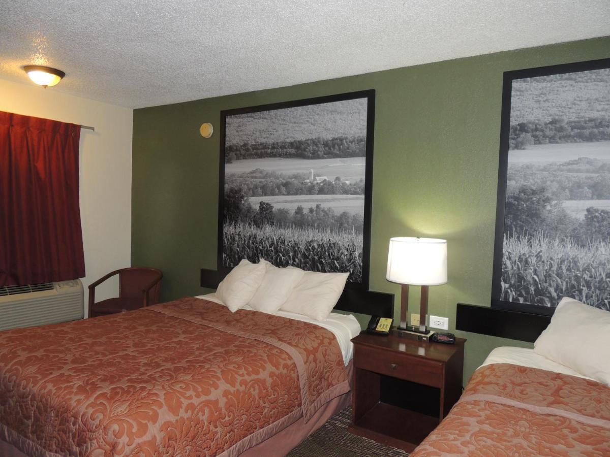 Super 8 By Wyndham Mifflinville Near Bloomsburg מראה חיצוני תמונה