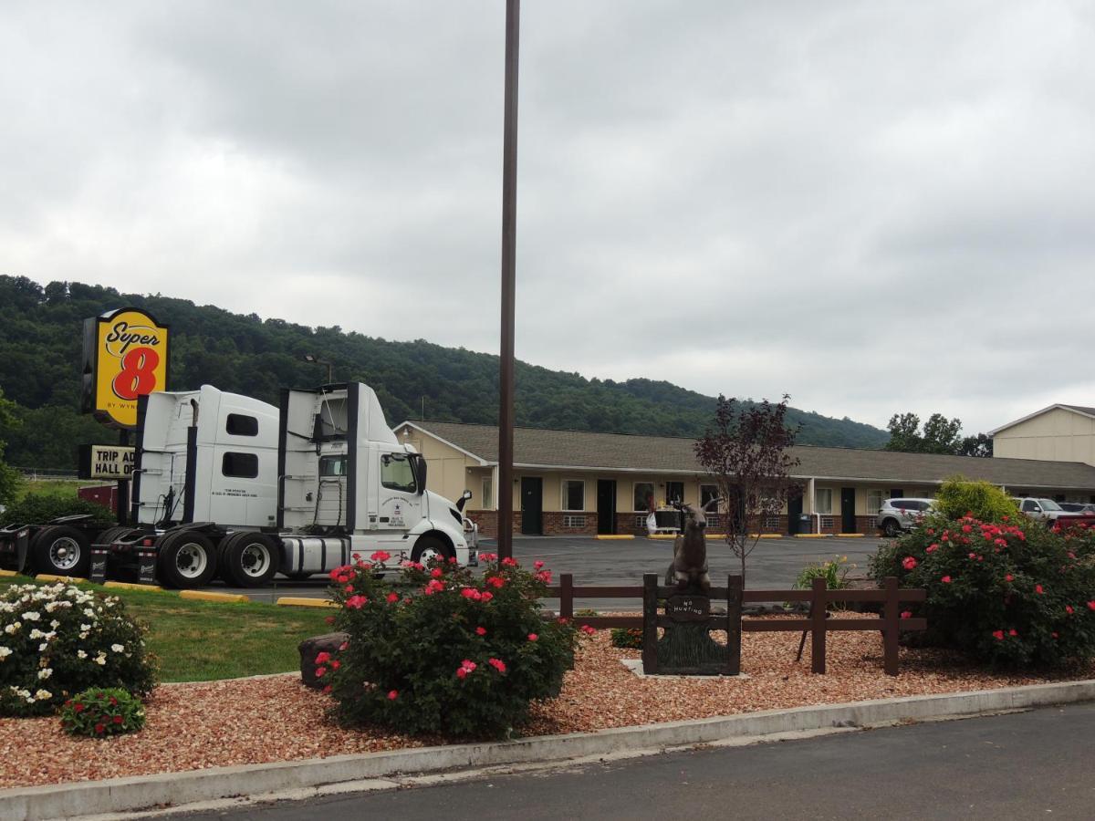 Super 8 By Wyndham Mifflinville Near Bloomsburg מראה חיצוני תמונה