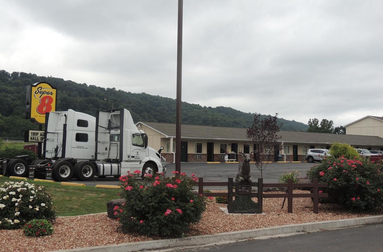 Super 8 By Wyndham Mifflinville Near Bloomsburg מראה חיצוני תמונה