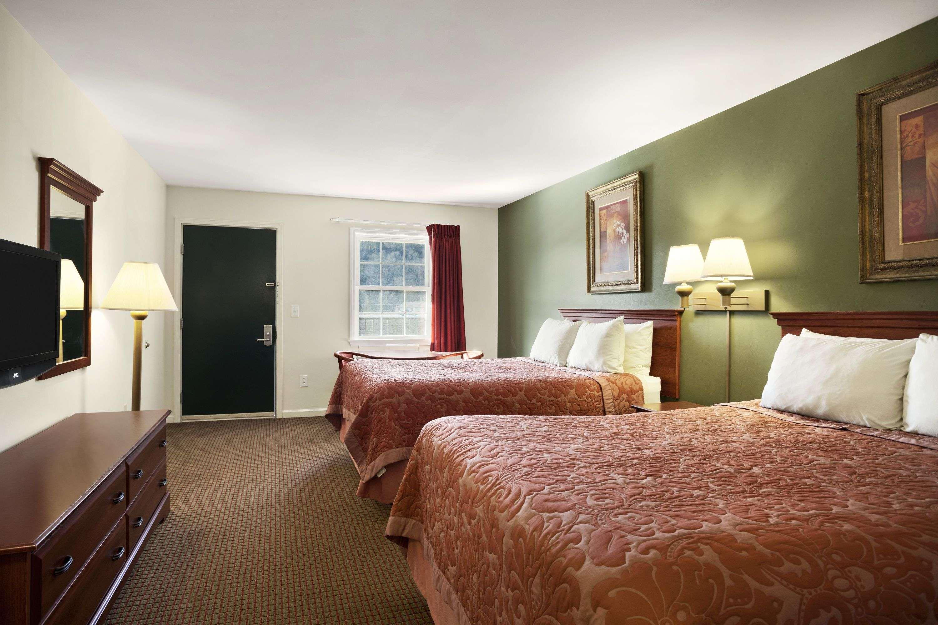 Super 8 By Wyndham Mifflinville Near Bloomsburg מראה חיצוני תמונה