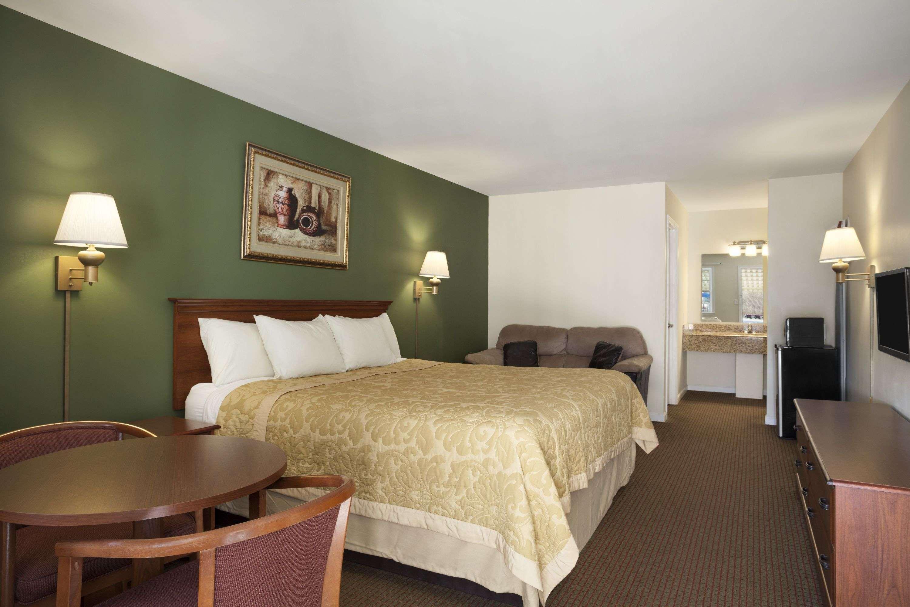 Super 8 By Wyndham Mifflinville Near Bloomsburg מראה חיצוני תמונה