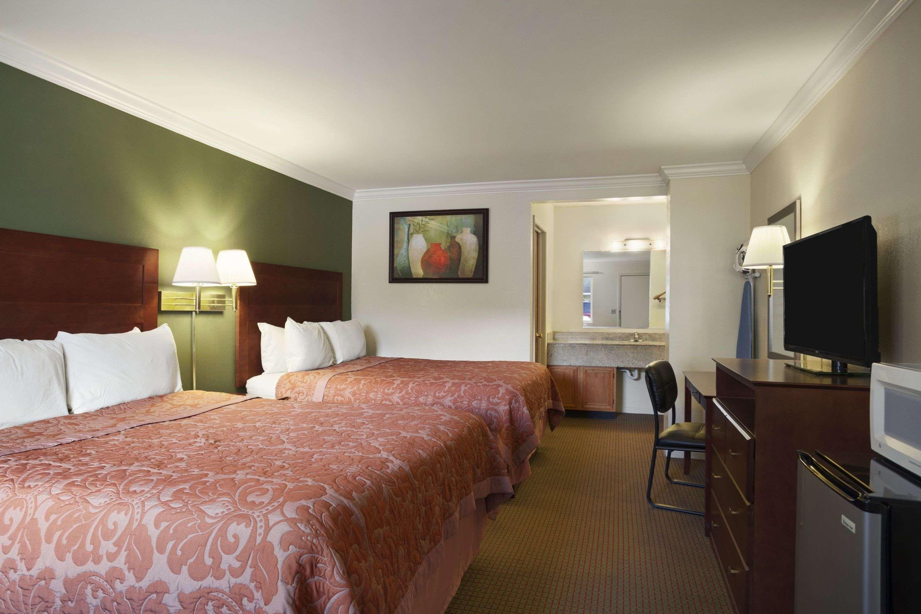 Super 8 By Wyndham Mifflinville Near Bloomsburg מראה חיצוני תמונה